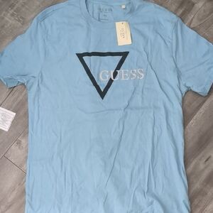 GUESS Light Blue Logo T-Shirt (Fits Like a Medium/Large)